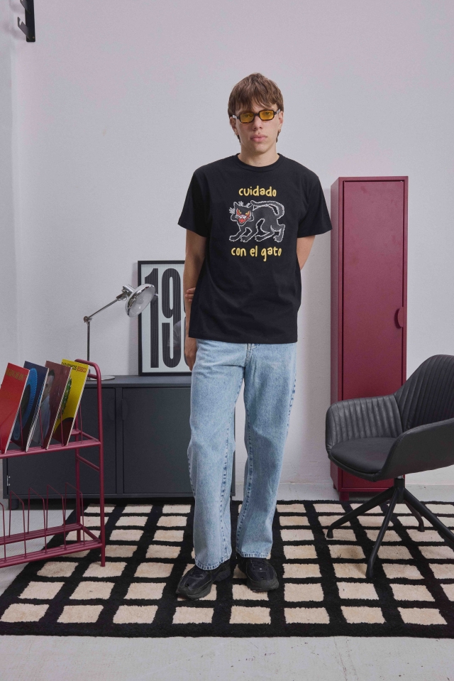 Remera Gato Negra